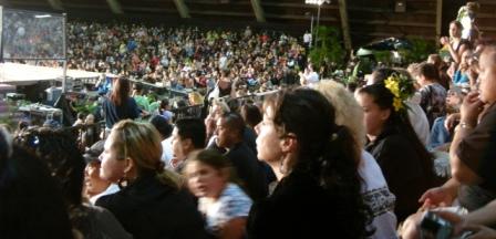 Hoike Crowd Hilo Hawaii 2008